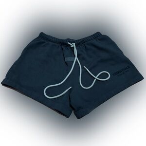 Essentials Fear of God Black shorts